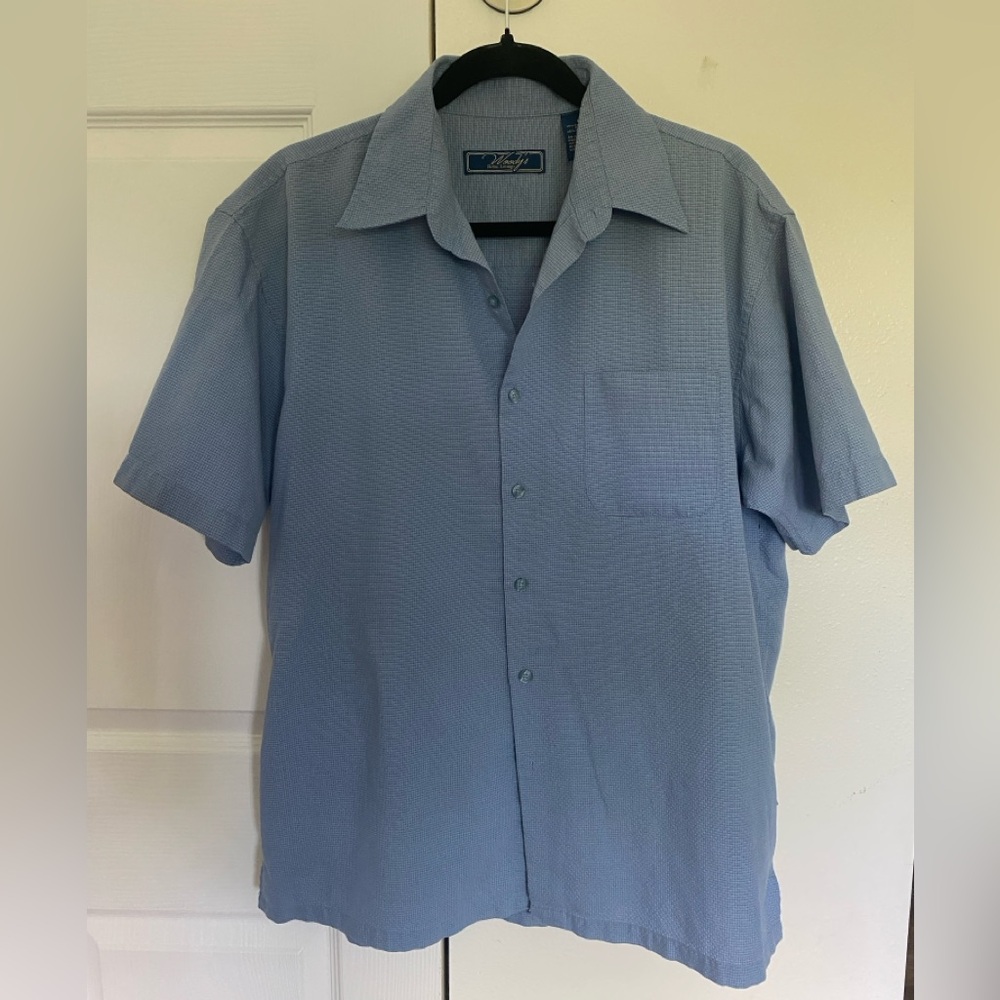Men's Classic Blue Short Sleeve Button Down Shirt